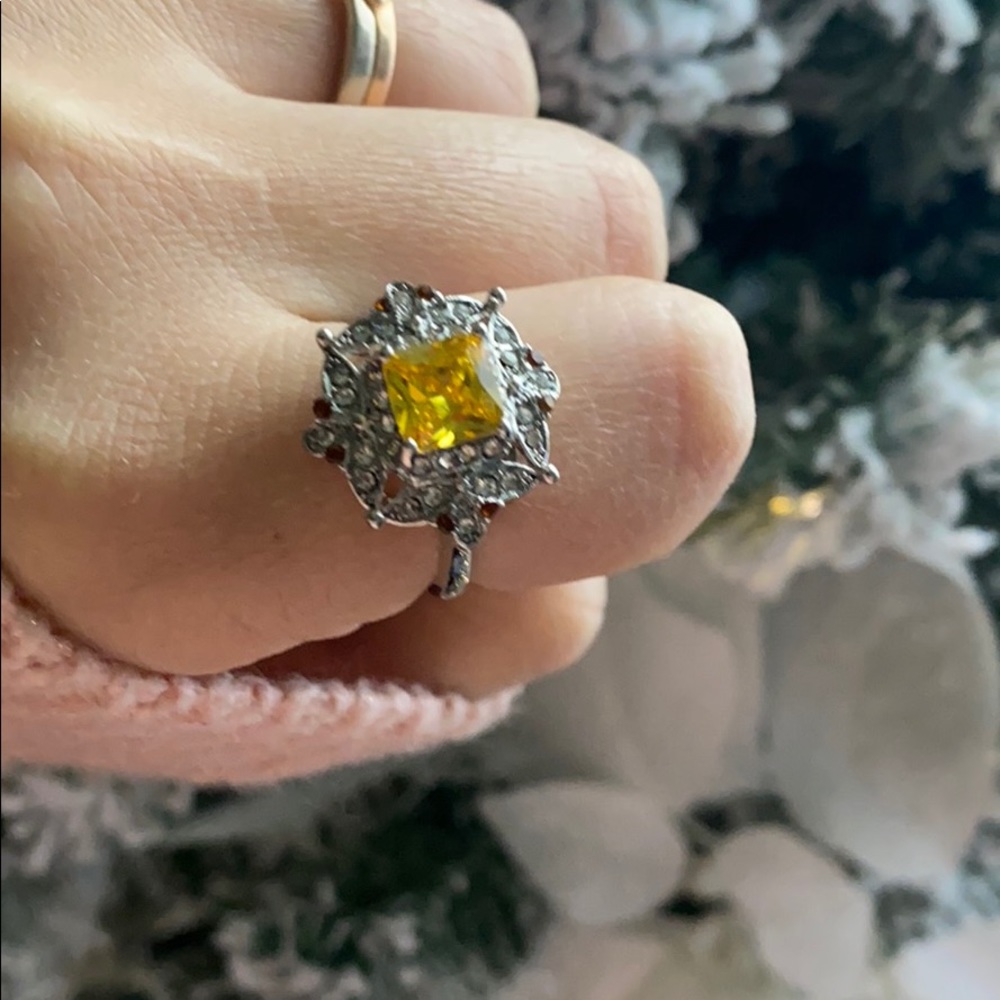 Gorgeous 925 ST Silver Citrine Birthstone Ring - Picture 6 of 10